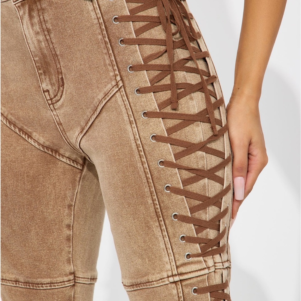 SOLD Fashion Nova